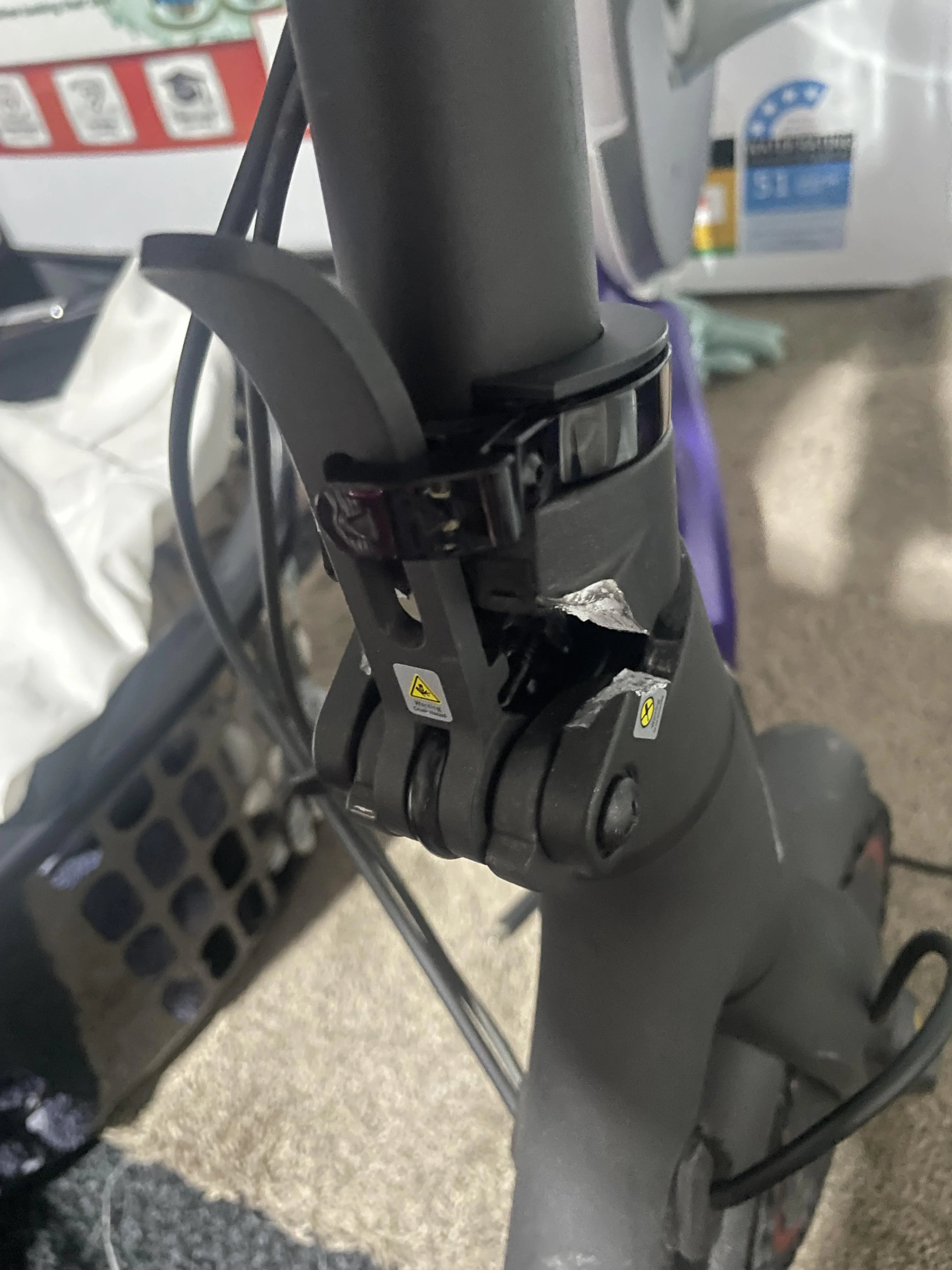 Broken Xiaomi Pro 2 Folding Mechanism